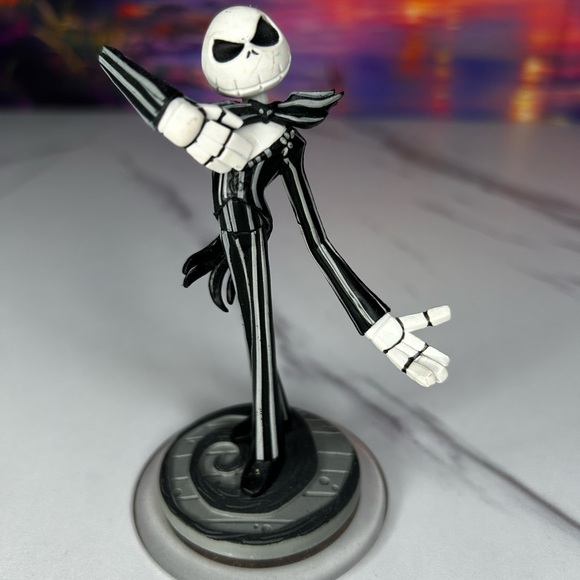 Black and White Jack Skelington - Picture 1 of 1